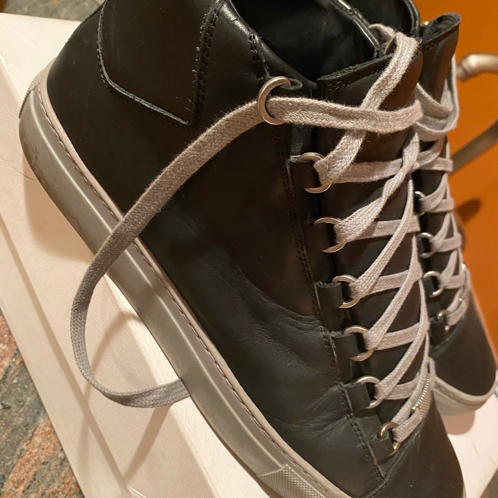 Balenciaga Arena